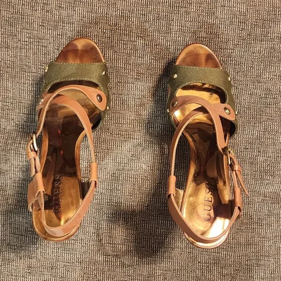 Guess High Heel Platform Sandals - Size 7 1/2 - Picture 2 of 4